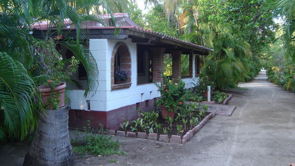 Quinta Erika Boutique Hotel By Rotamundos Coyuca de Benitez Chambre photo