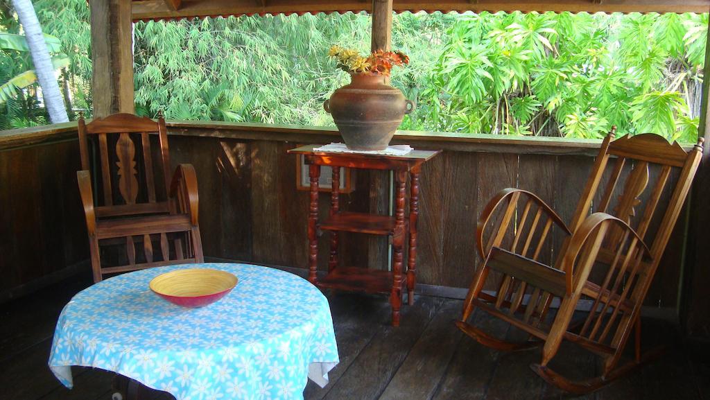 Quinta Erika Boutique Hotel By Rotamundos Coyuca de Benitez Extérieur photo
